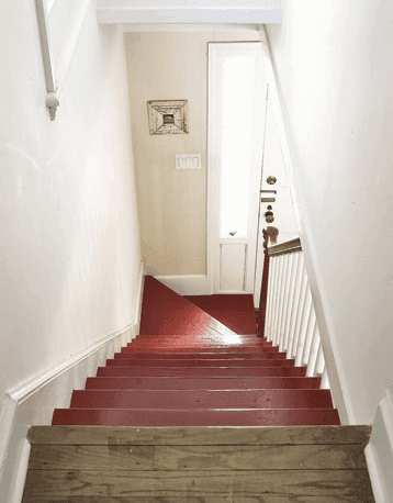 Paint stair treads red from Country Living on casartblog