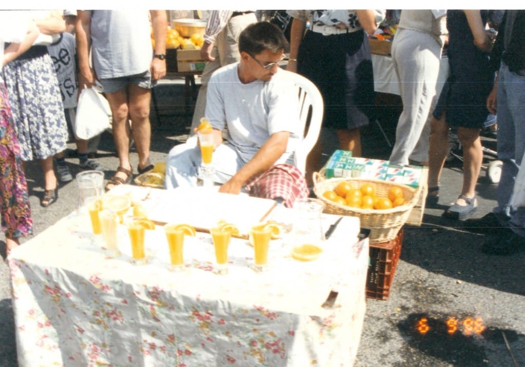 Yellow leads to Citron at the market on casartblog
