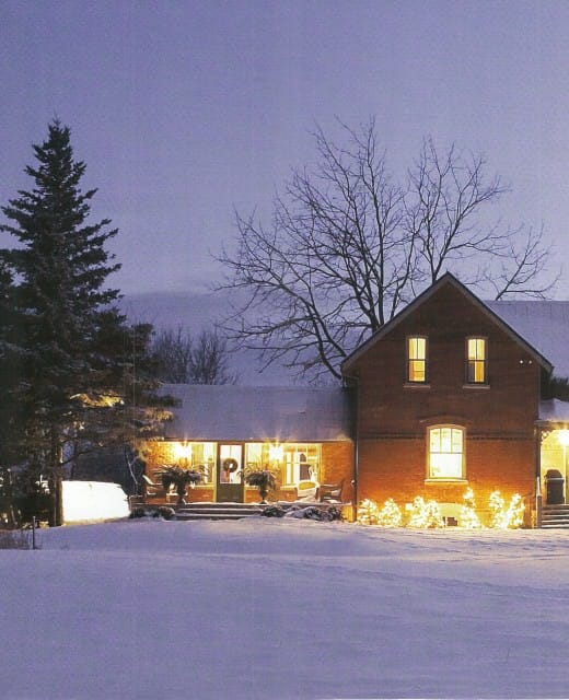 sarah richardson farm at night_casartblog