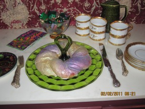 Green Gold and Purple serving ware on casartblog