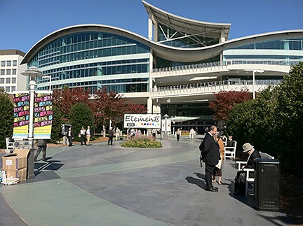 Showplace-front_casartblog, as seen on Slipcovers for your walls