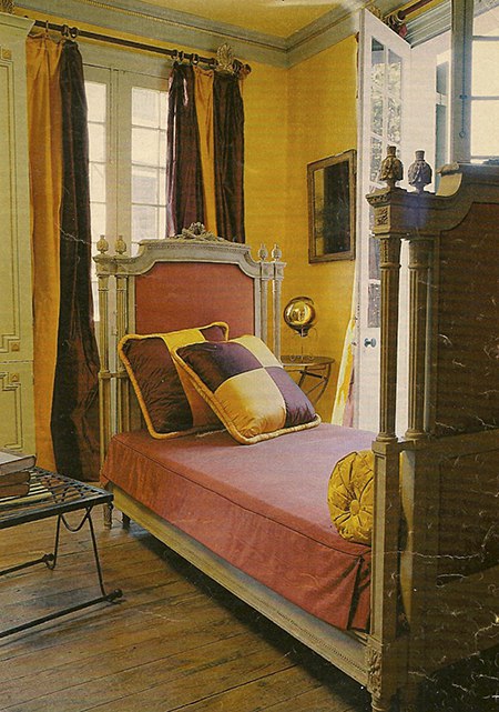 New Orleans Tangerine Orange Vieux Carre Style on casartblog