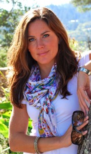 Megan-Blake via Megan Blake Design Megan-Blake via Megan Blake Design, as seen on Slipcovers for your walls, casartblog