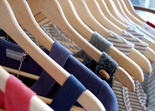 seasonal-closet-organization wardrobe via simplify and thrive associated with walldrobe on casartblog