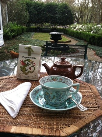 dragonwell tea in the garden on casartblog