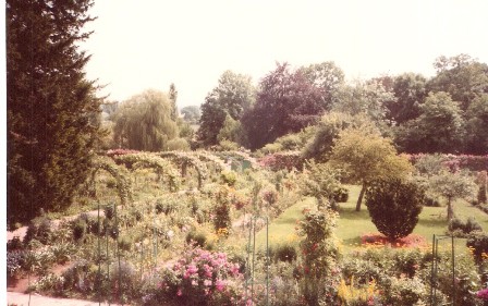 Monet garde at Giverny on casartblog