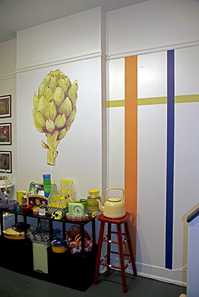 Casart Artichaut & Stripes used for decoration in Bucket List Boutique, seen on casartblog