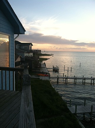 Daily sunset as seen on Slipcovers for your walls, casartblog