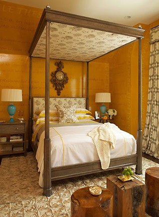 Marshall Watson's design. Photo via Nest by Tamara, on Slipcovers for your walls, casartblog