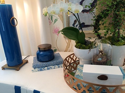 Upstairs Gallery designed by Christopher Nutter on casartblog