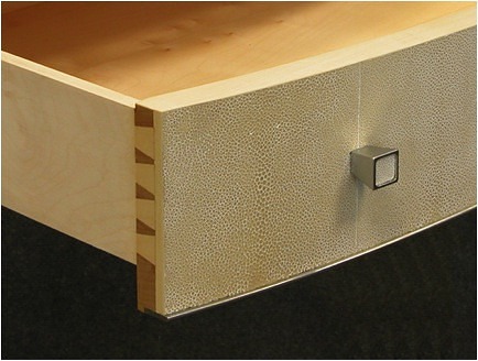 Custom table by Yannick Chastang via Mame Baker Studio on Slipcovers for your walls, casartblog