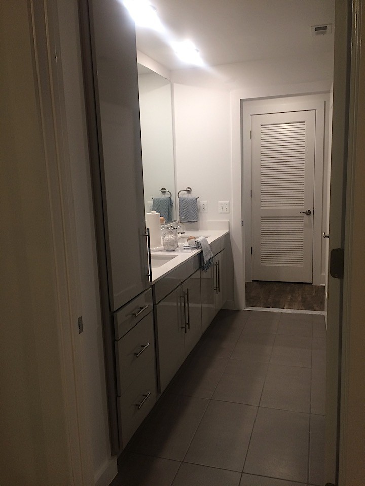 6_e-lofts-bathroom_casartblog