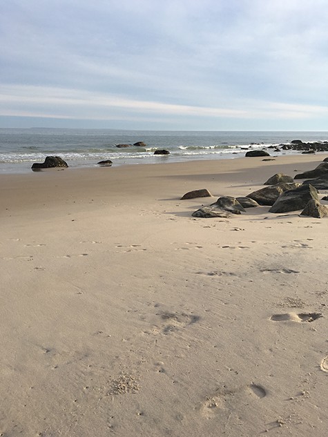 RI Beach post feature image on casartblog