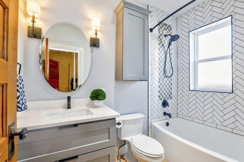 Watch Out for colors in eclectic bathroom design_Diana Smith_casartblog