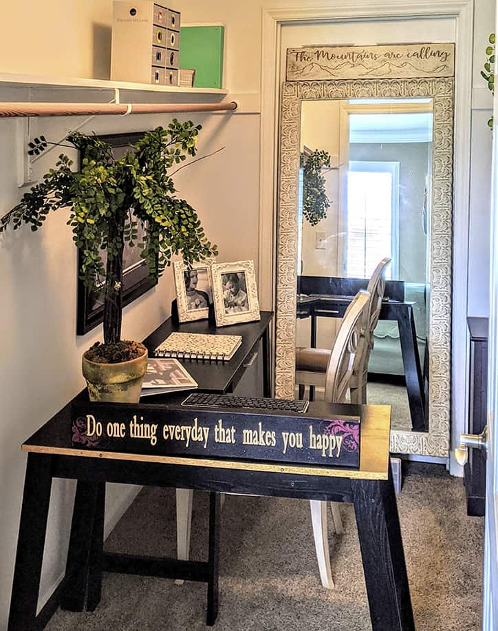 A Designers Touch by Lauren Brown closet office conversion detail on casartblog