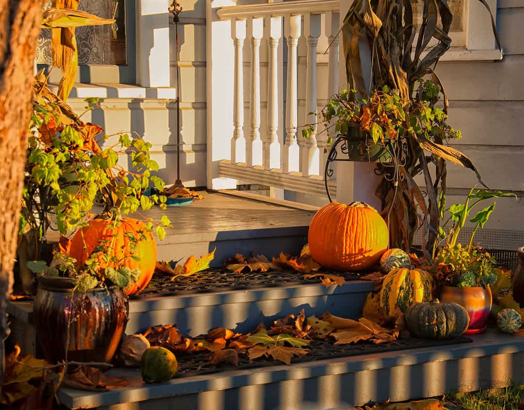 Fall Porch by Craig Dimmick via Unsplash on casartblog.jpg