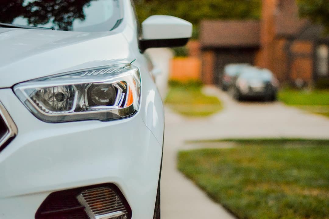 Parking Lot Space by Sarah Brown via Unsplash on casartblog