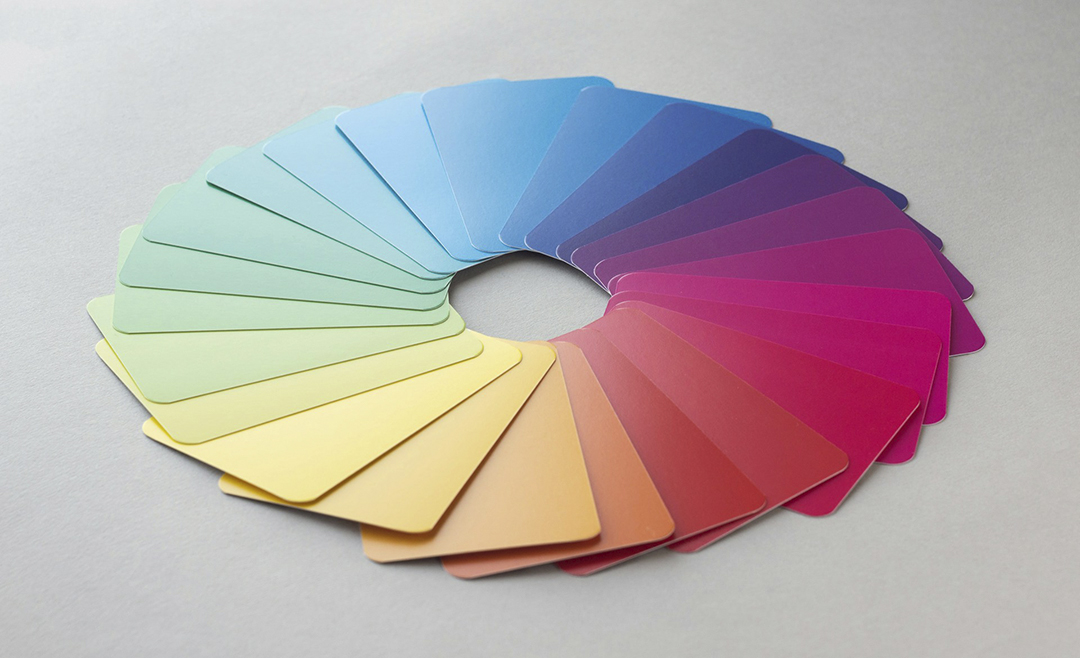 Color Wheel Photo by Andy Brown via unsplash_casartblog